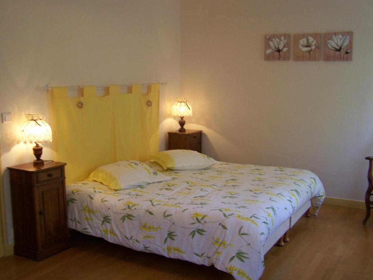 Les Cigales Bed & Breakfast Charols Dış mekan fotoğraf